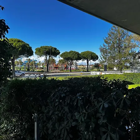 Modern Sunhouse Lignano * Lignano Sabbiadoro