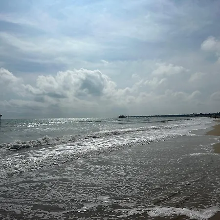 Modern Sunhouse Lignano 利尼亚诺萨比亚多罗
